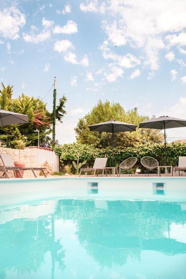 Iades Suites Афитос Екстериор снимка